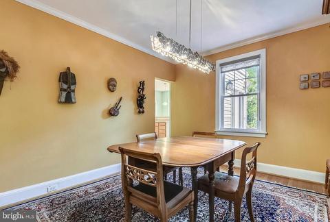 1910 Locust Grove Rd, Silver Spring, MD 20910 photo 17