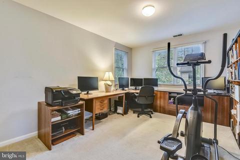 1910 Locust Grove Rd, Silver Spring, MD 20910 photo 27