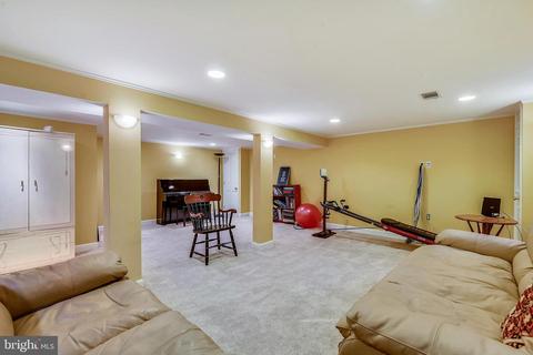 1910 Locust Grove Rd, Silver Spring, MD 20910 photo 32