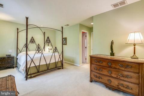 1910 Locust Grove Rd, Silver Spring, MD 20910 photo 21