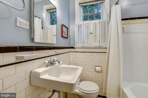 1910 Locust Grove Rd, Silver Spring, MD 20910 photo 19