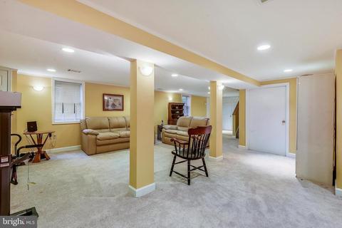 1910 Locust Grove Rd, Silver Spring, MD 20910 photo 34