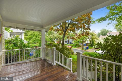 1910 Locust Grove Rd, Silver Spring, MD 20910 photo 4