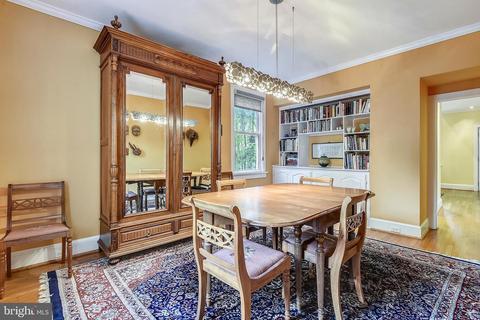1910 Locust Grove Rd, Silver Spring, MD 20910 photo 18