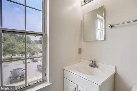 2628 Deer Ridge Dr, Silver Spring, MD 20904 photo 23