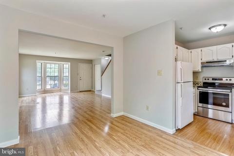 2628 Deer Ridge Dr, Silver Spring, MD 20904 photo 6