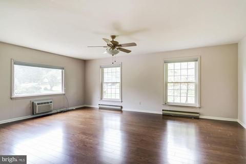 14125 Rippling Brook Dr, Silver Spring, MD 20906 photo 22
