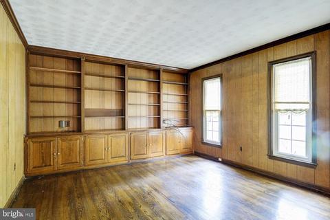 14125 Rippling Brook Dr, Silver Spring, MD 20906 photo 4