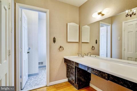14125 Rippling Brook Dr, Silver Spring, MD 20906 photo 27