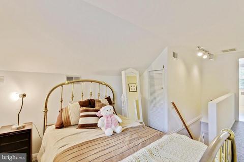 2000 Lansdowne Way, Silver Spring, MD 20910 photo 16