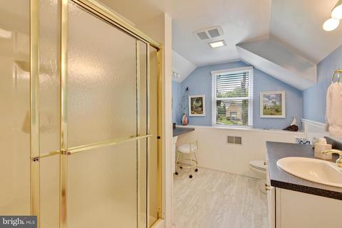 2000 Lansdowne Way, Silver Spring, MD 20910 photo 17