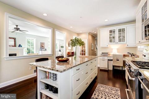 121 Ritchie Ave, Silver Spring, MD 20910 photo 9