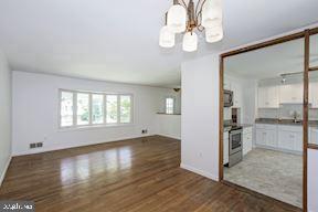 1511 Menlee Dr, Silver Spring, MD 20904 photo 10