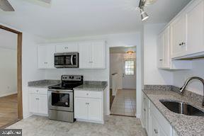 1511 Menlee Dr, Silver Spring, MD 20904 photo 7
