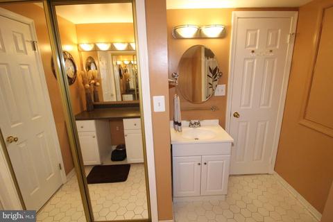 213 Windridge Acres Ct, Silver Spring, MD 20905 photo 37