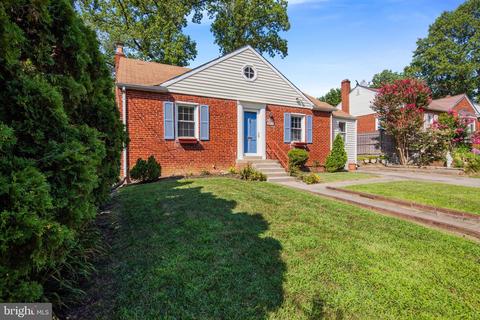 2615 Elmont St, Silver Spring, MD 20902 photo 2