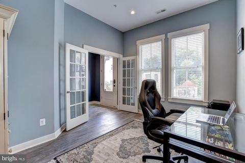 2720 Cassedy St, Silver Spring, MD 20910 photo 5