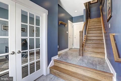 2720 Cassedy St, Silver Spring, MD 20910 photo 4