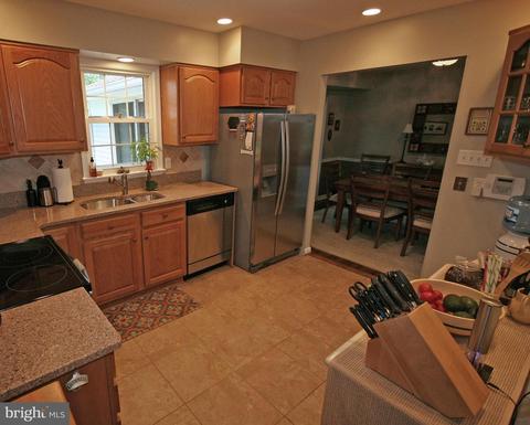 2500 Seibel Dr, Silver Spring, MD 20905 photo 8