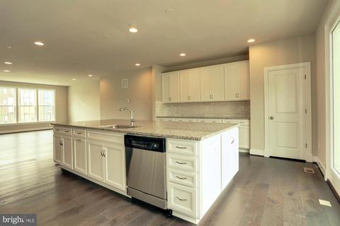 105 Klee Aly, Silver Spring, MD 20906 photo 9