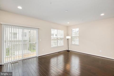 3618 Summer House St, Silver Spring, MD 20906 photo 17