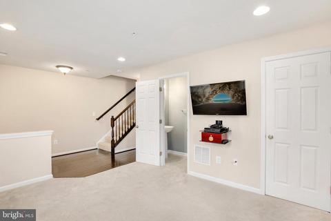 3618 Summer House St, Silver Spring, MD 20906 photo 6