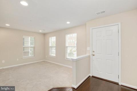 3618 Summer House St, Silver Spring, MD 20906 photo 4