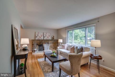 1703 Sanford Rd, Silver Spring, MD 20902 photo 2