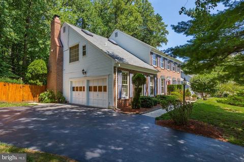 2809 Regina Dr, Silver Spring, MD 20906 photo 2