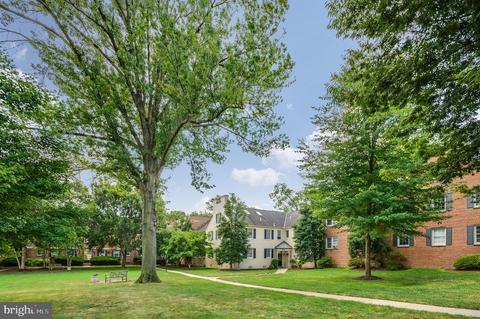 2410 Colston Dr #C-103, Silver Spring, MD 20910 photo 2