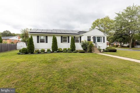 10701 Glenhaven Dr, Silver Spring, MD 20902 photo 2