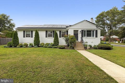 10701 Glenhaven Dr, Silver Spring, MD 20902 photo 1