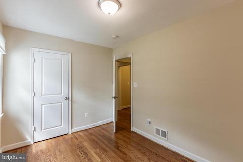 10701 Glenhaven Dr, Silver Spring, MD 20902 photo 18