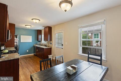 10701 Glenhaven Dr, Silver Spring, MD 20902 photo 7