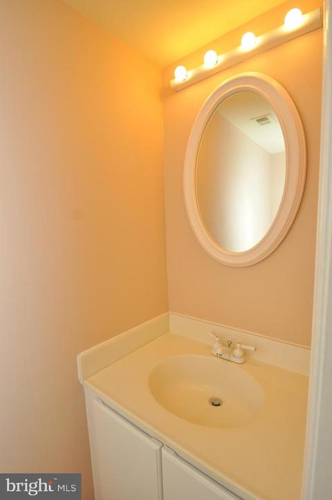 1453 Casino Cir, Silver Spring, MD 20906 photo 9