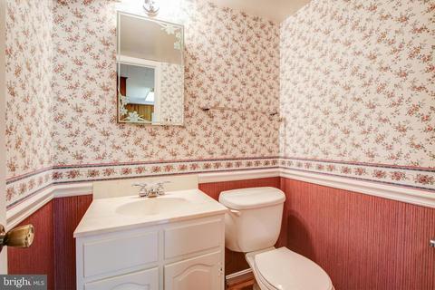 401 Highgate Ter, Silver Spring, MD 20904 photo 25