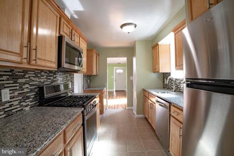 916 Patton Dr, Silver Spring, MD 20901 photo 16
