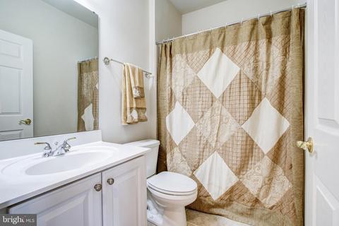 1602 Regent Manor Ct, Silver Spring, MD 20904 photo 20