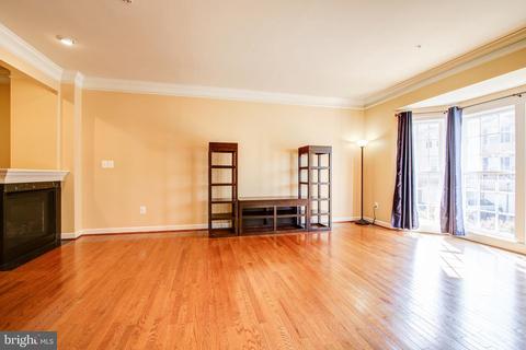 1602 Regent Manor Ct, Silver Spring, MD 20904 photo 14