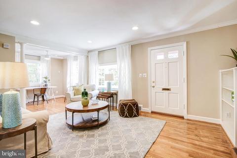 9909 Cherry Tree Ln, Silver Spring, MD 20901 photo 8