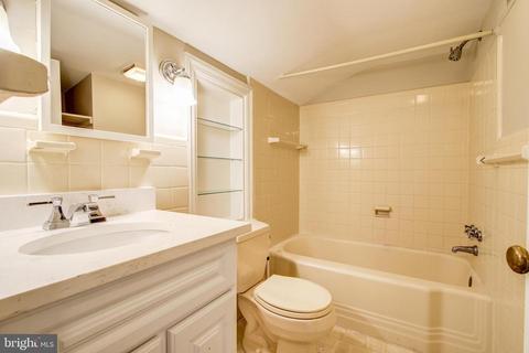 9909 Cherry Tree Ln, Silver Spring, MD 20901 photo 29