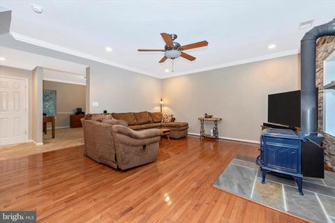 20525 Bucklodge Rd, Boyds, MD 20841 photo 12