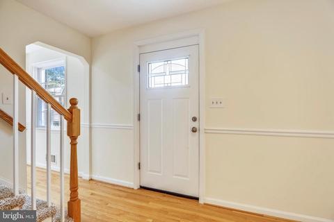 1509 Forest Glen Rd, Silver Spring, MD 20910 photo 3