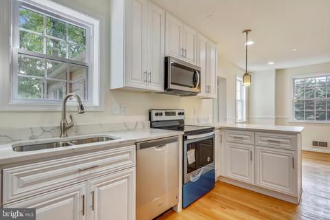 1509 Forest Glen Rd, Silver Spring, MD 20910 photo 10