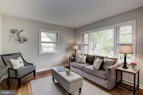 3916 Lantern Dr, Silver Spring, MD 20902 photo 4
