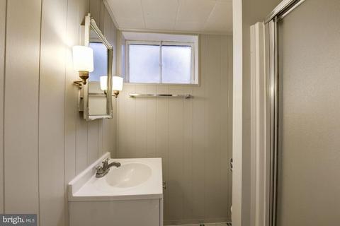 3916 Lantern Dr, Silver Spring, MD 20902 photo 19