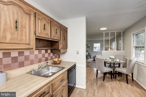 3916 Lantern Dr, Silver Spring, MD 20902 photo 8