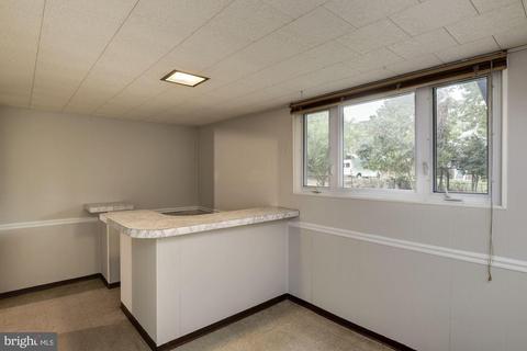 3916 Lantern Dr, Silver Spring, MD 20902 photo 18