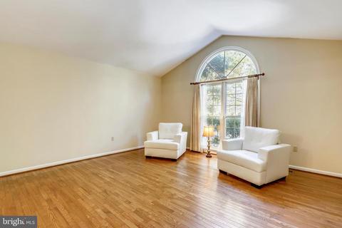 11421 Catalina Ter, Silver Spring, MD 20902 photo 4
