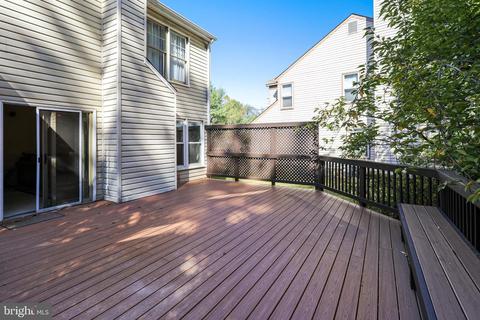 11421 Catalina Ter, Silver Spring, MD 20902 photo 2